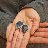 Kolczyki artystyczne liście fioletowo niebieskie Dorian Grabowski