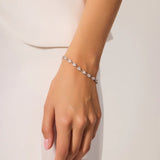 Bransoletka srebrna z cyrkoniami w kształcie łezki