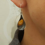 Zawieszka artystyczna z bursztynem Dorian Grabowski