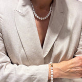 Bransoletka złota z białymi perłami