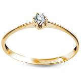 Pierścionek złoty z białą cyrkonią w sześciu łapkach