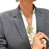 Zawieszka artystyczna liść ze złoceniem z mosiądzu Dorian Grabowski