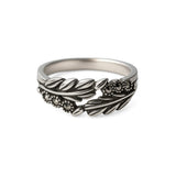 Srebrny pierścionek z markasytami